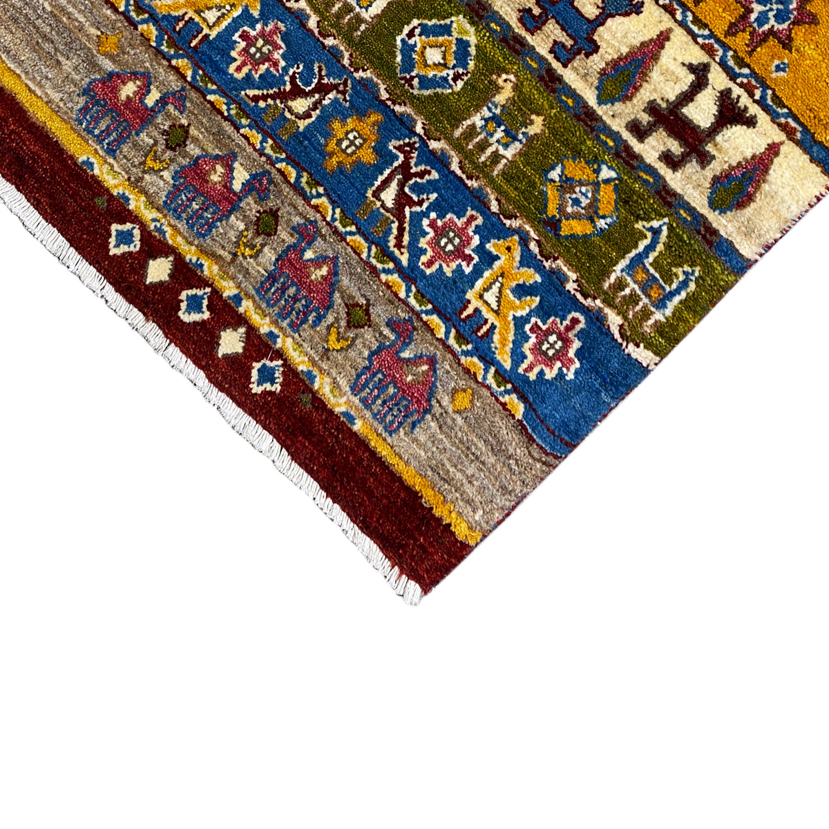 Lori Gabbeh rug 65×56 cm, detail of the corner with colorful diamonds and figurative motifs