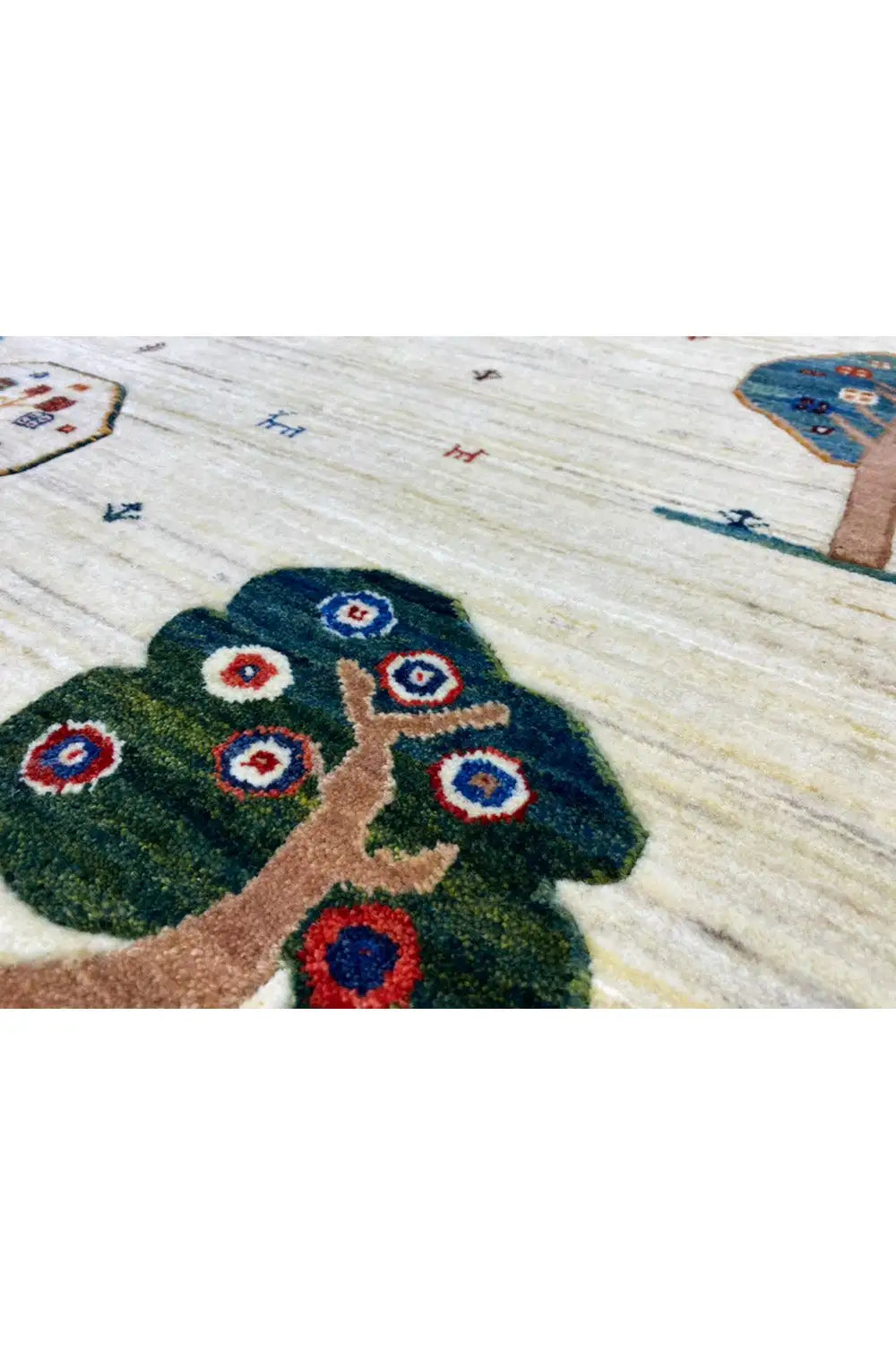 Gabbeh rug 122x76 cm Detail: Tree appliqué with round patterns on a beige background
