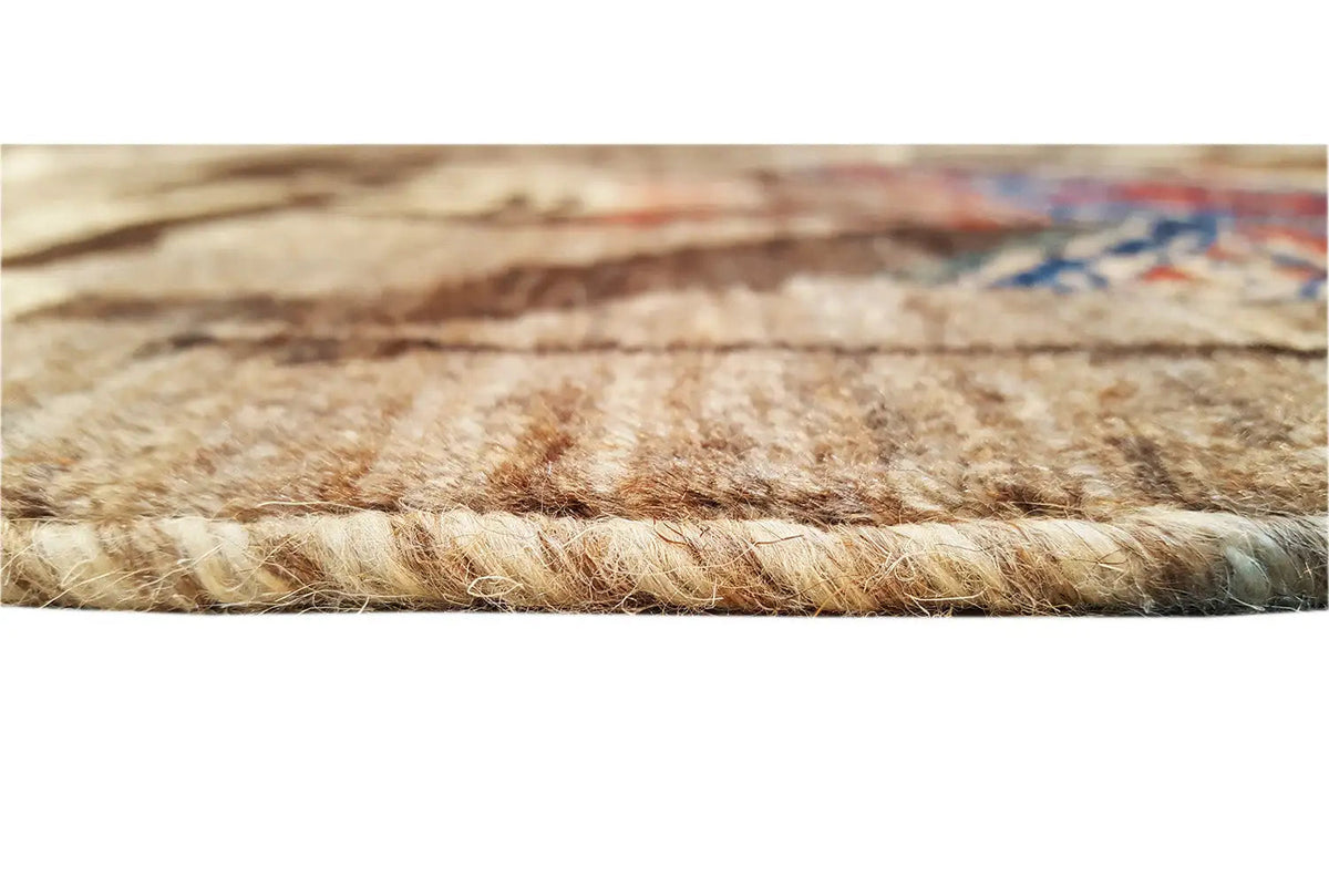 Rug edge in detail: bound fringe, brown-beige pile with colorful dots