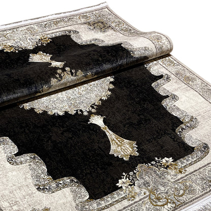 Nightshade carpet 170x240 cm, rectangular; black with gold-colored ornamental details