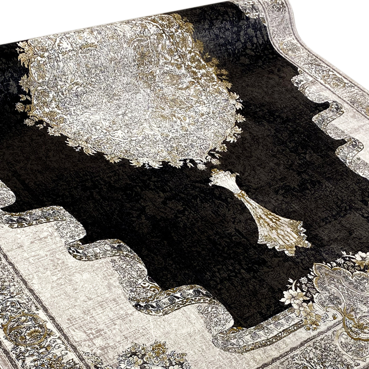Nightshade rug 170x240 cm, rectangular; black with a large light-gold ornamental design