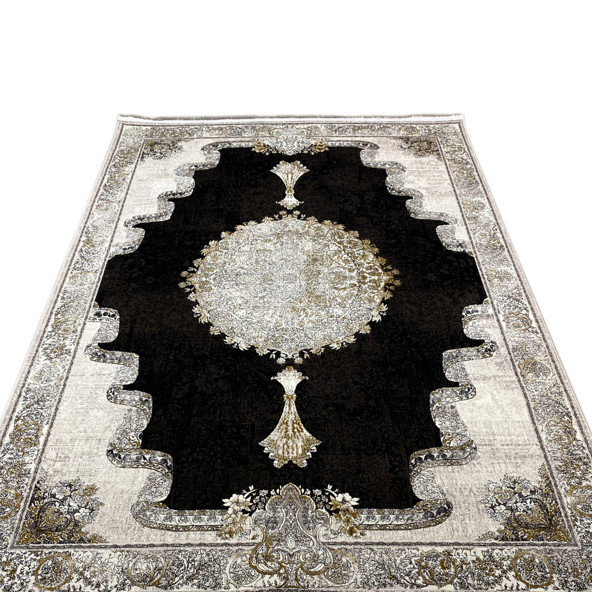 Rug 170x240 cm: medallion with a golden tip, silver frame ornamentation
