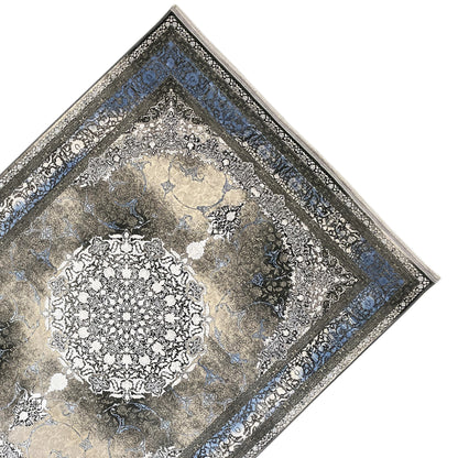 Carpet corner with a blue-bordered frame and delicate ornament, approx. 170x240 cm