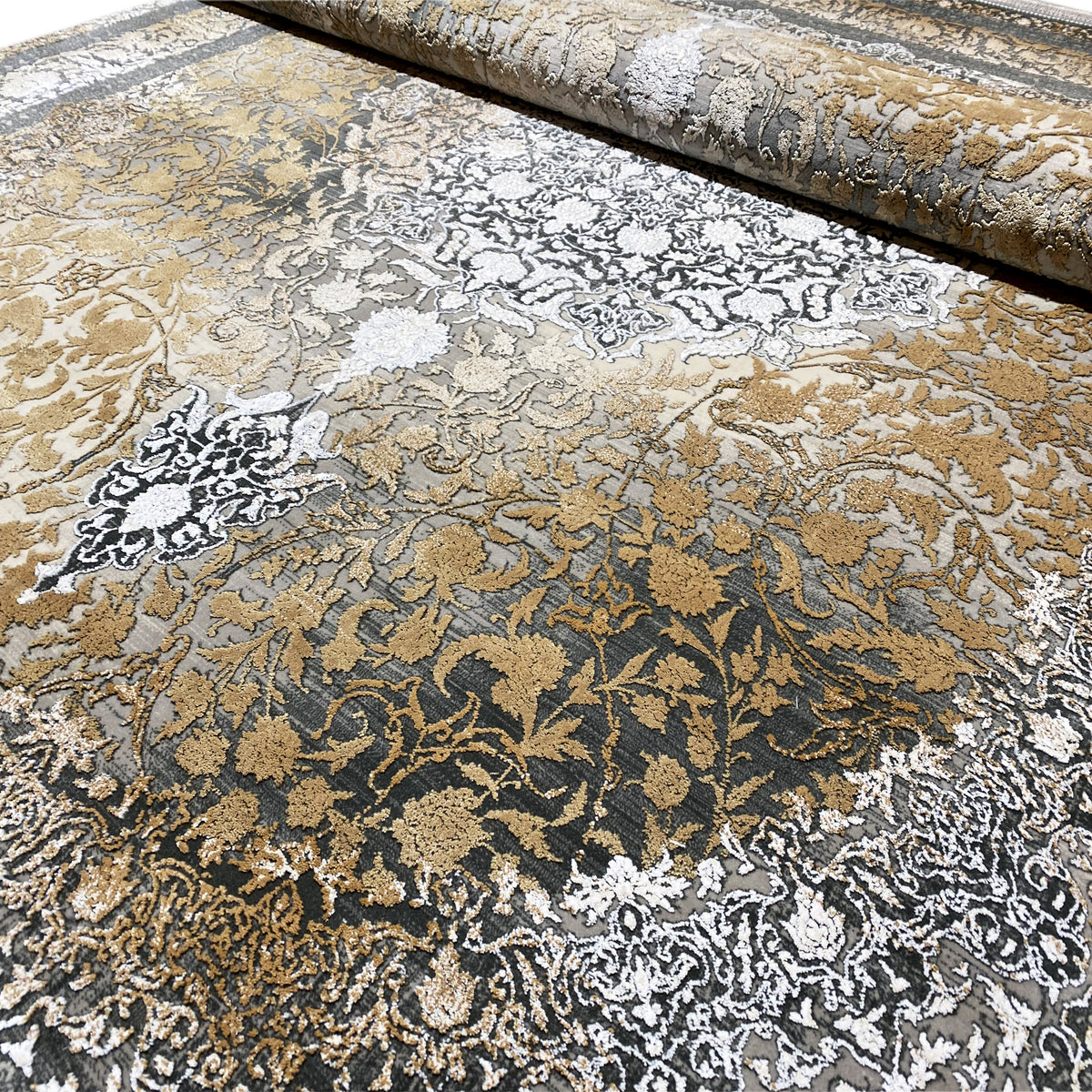 Rauchgold rug 170x240 cm, close-up: floral ornaments, gold and gray tones