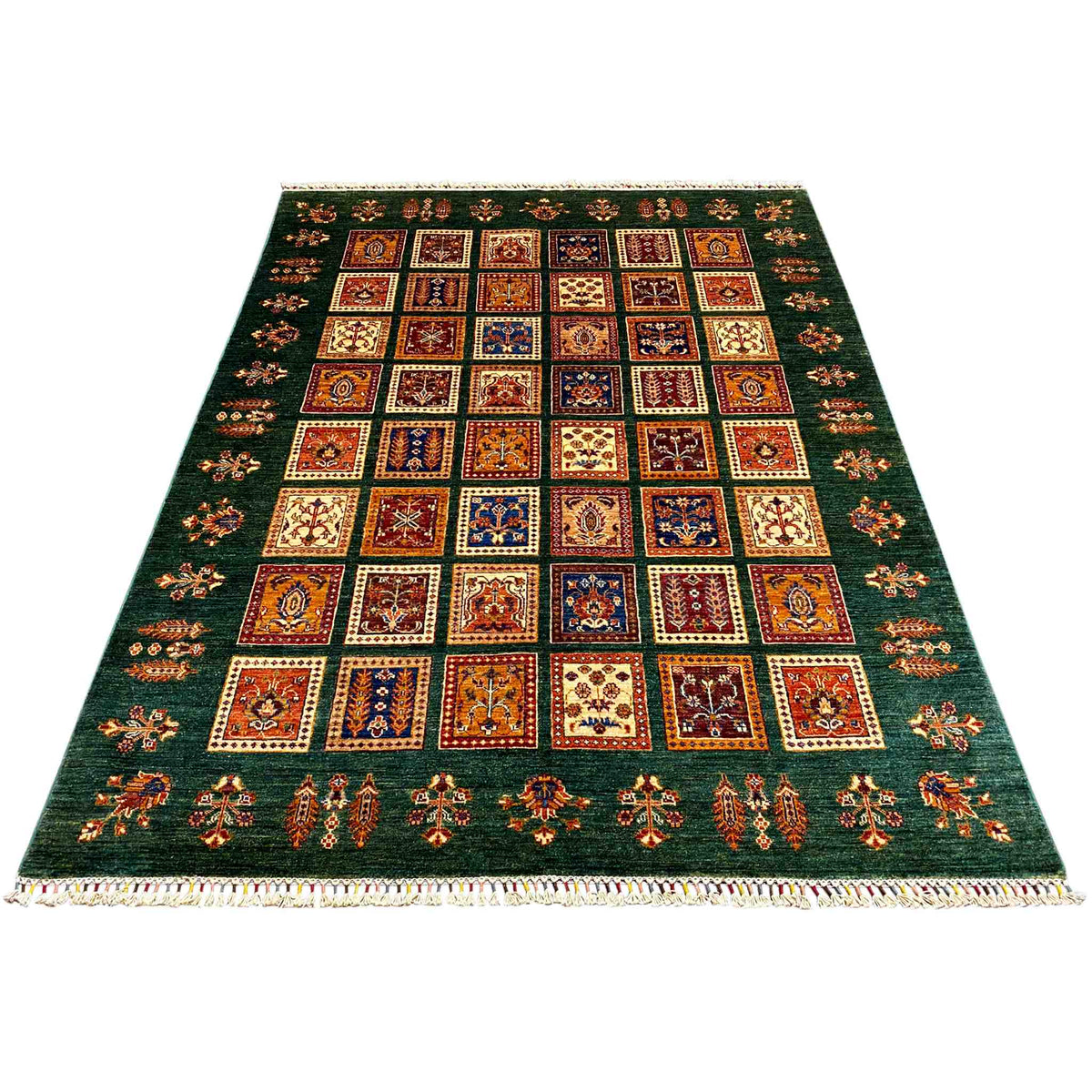 Green khorjin rug with a square ornamental pattern and fringes on the sides