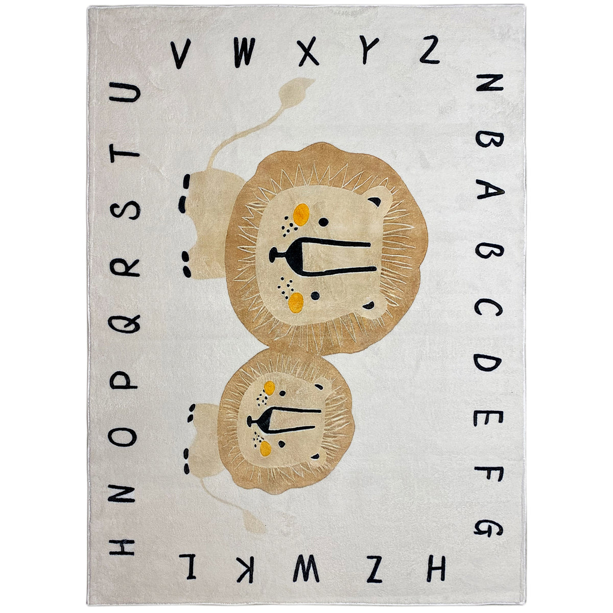 Beiger Kinderteppich mit Löwenmotiv und Buchstabenrand, zwei Löwenfiguren sichtbar
