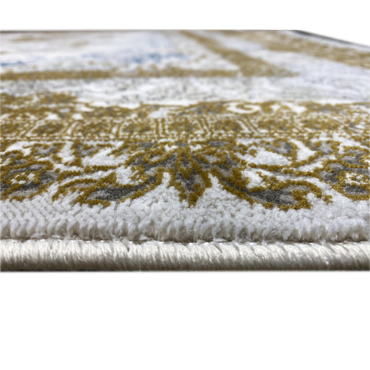 Carpet edge with a relief-like texture and surrounding ornamental border, 170x240 cm
