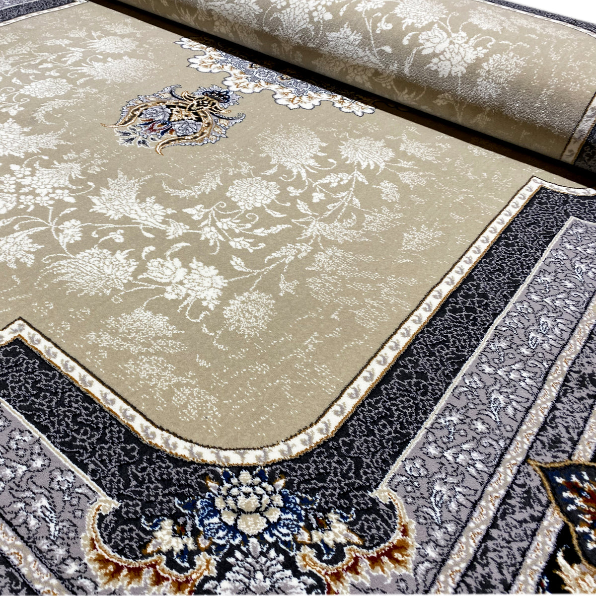 Carpet backing/fabric visible: beige pile with a dark border and decorative edge