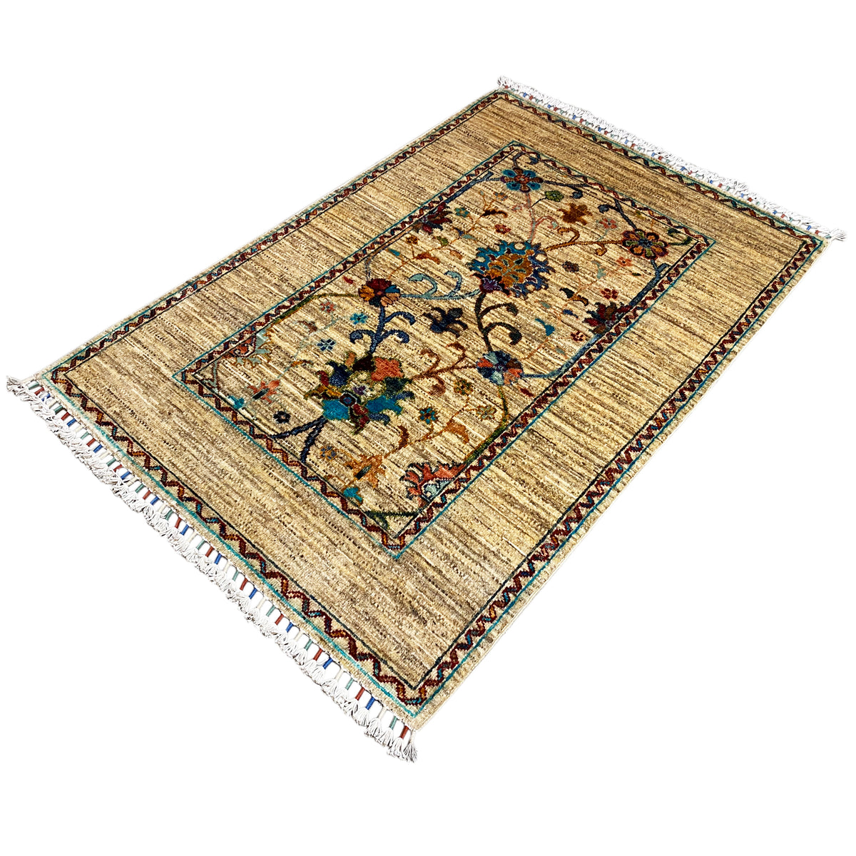 Beige Khorjin rug 126x85 cm with a pattern in the inner field, a colorful border, and white fringes
