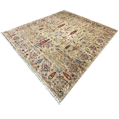 Ziegler rug with a variety of detailed patterns in beige, blue, red and green