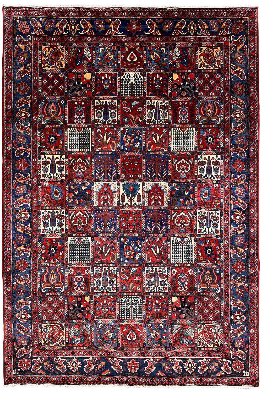 Bakhtiari rug (319x219 cm) lying flat: symmetrical patchwork ornament in red and blue