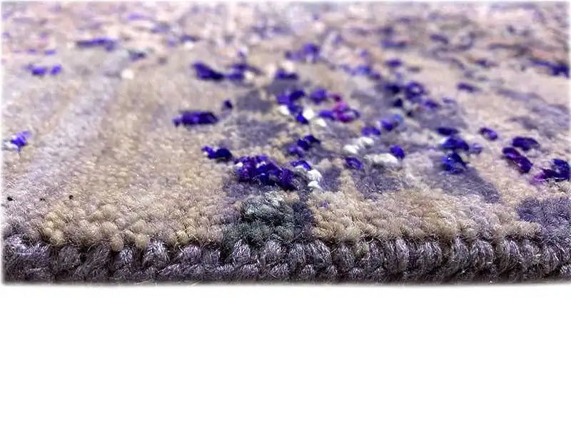 Designer rug 300x246 cm with an all-over pattern in gray and bold blue-violet accents