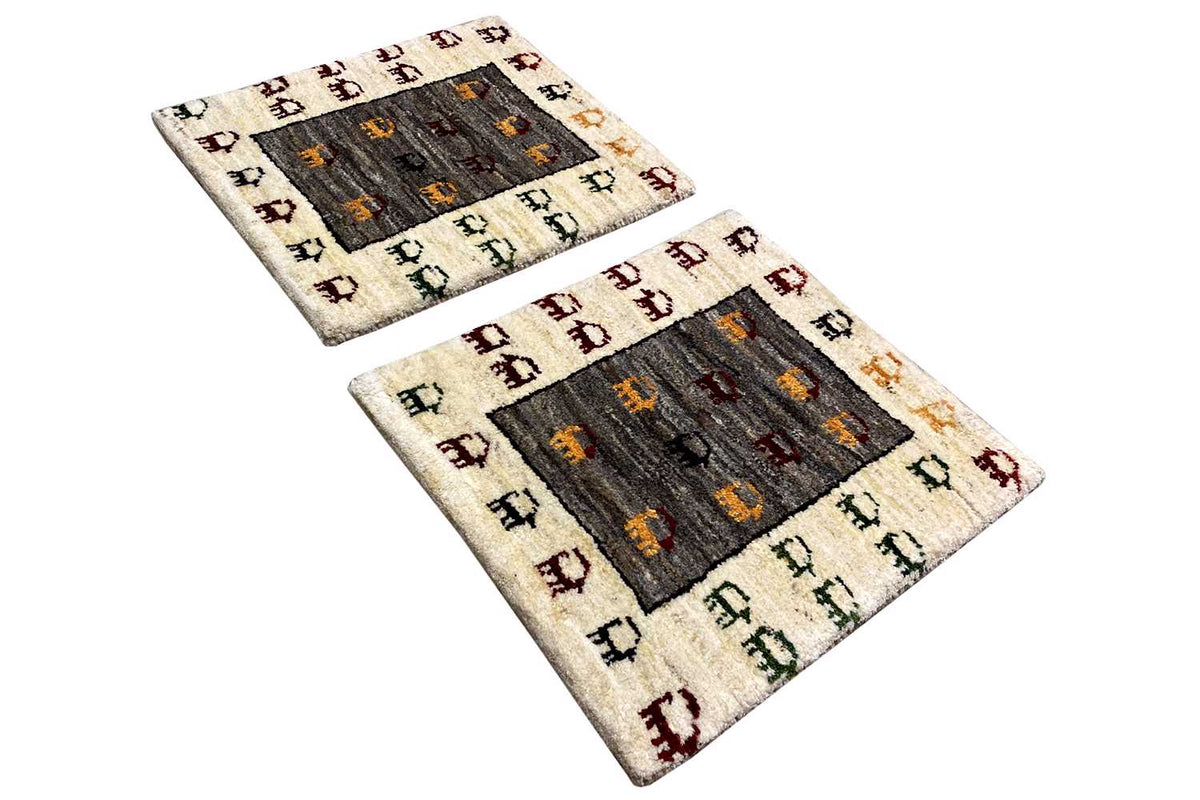 Gabbeh rug 43x37 cm, square, diagonal view with ornamental border and central motif