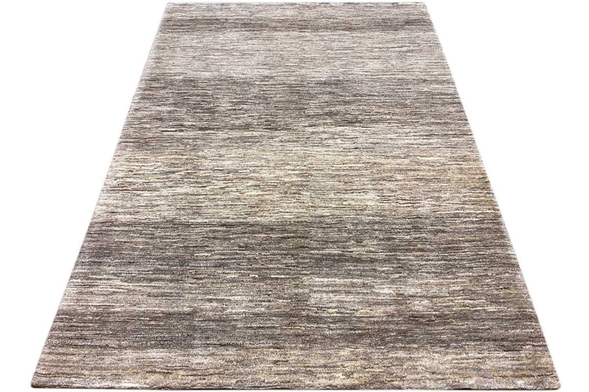 Gabbeh rug, rectangular, angled flare, mottled beige/gray with evenly spaced strokes