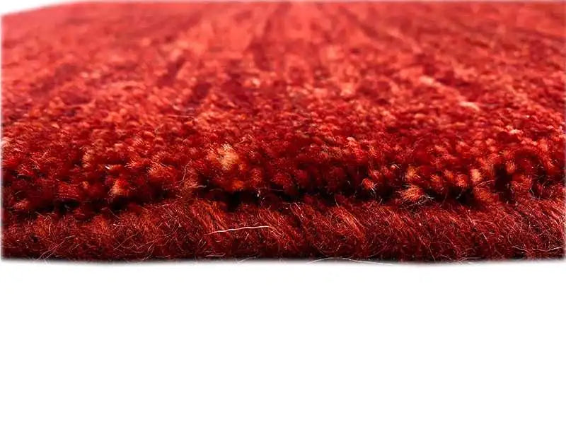 Red Gabbeh rug, 171x82 cm, detail at the edge, dense short pile