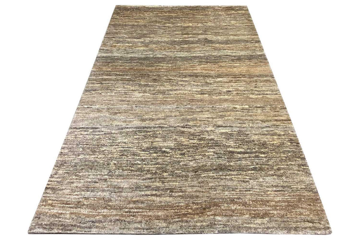 Gabbeh rug, appearing rectangular, mottled natural fabric with a fine pattern