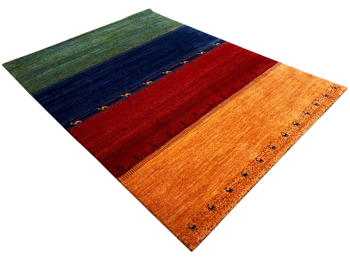 Gabbeh-Teppich 230x172 cm diagonal: grün, dunkelblau, rot und orange Segmente