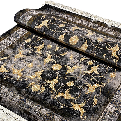 Rug 160x230 cm: dark pile with a gold-colored Baroque pattern and fringes