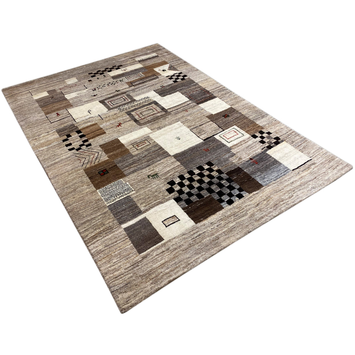 Rug with a geometric pattern: squares and diamonds in gray, beige, and dark brown