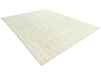Teppich 300x250 cm cremefarben, diagonaler Blick auf das Ziegelrelief