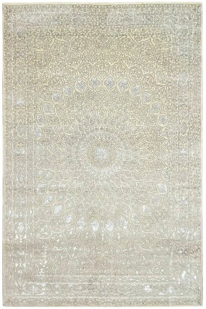 Rug with a beige ornamental pattern and delicate border, rectangular