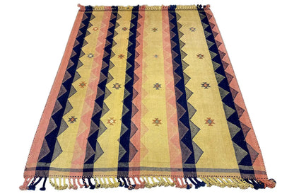 Rectangular rug 217x172 cm, zigzag pattern in blue and yellow with fringes at the corners