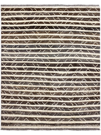 Kelim-Teppich mit geometrischen Linien in Dunkelbraun und Beige, mit Fransen