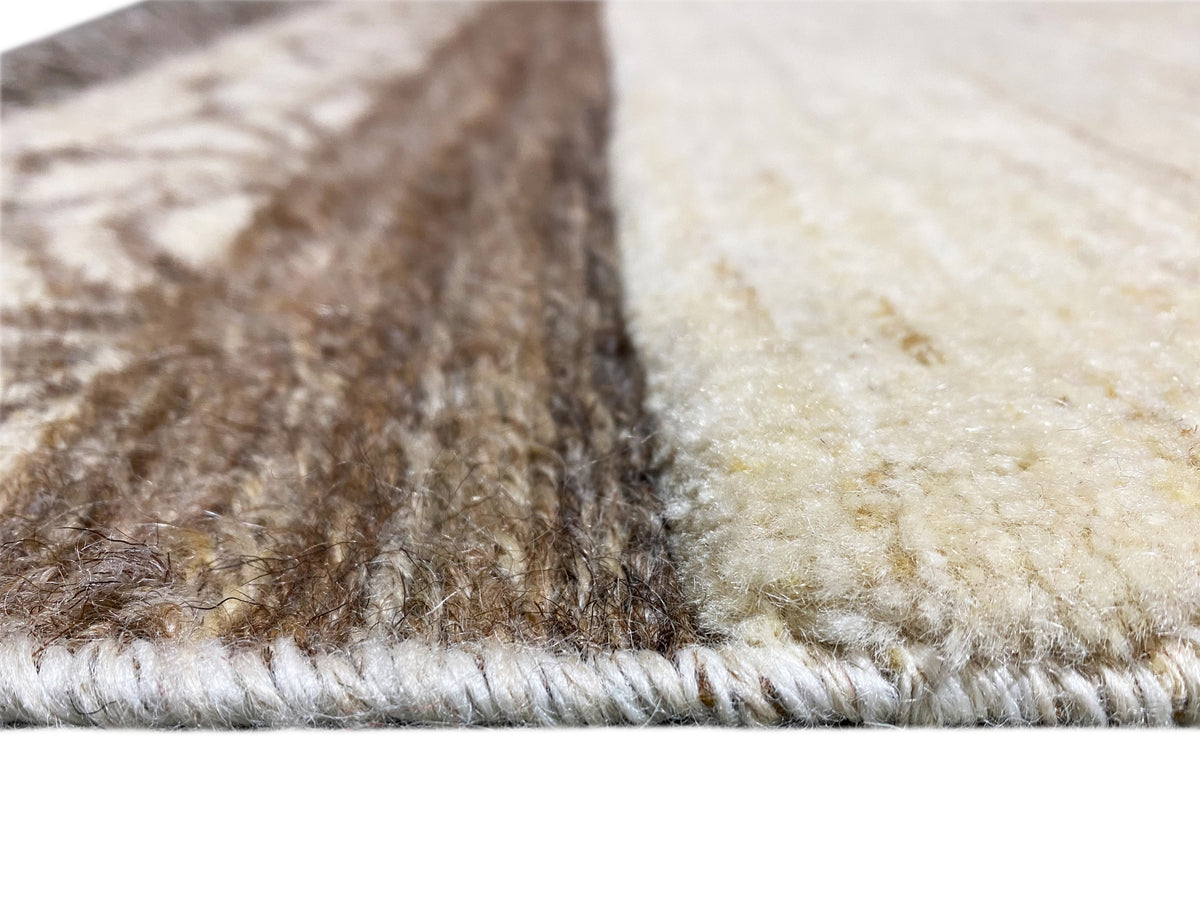 Kelim Gabbeh Teppich Detail der Kante: mehrfarbiger Saum mit Flor und Wolleinschlag