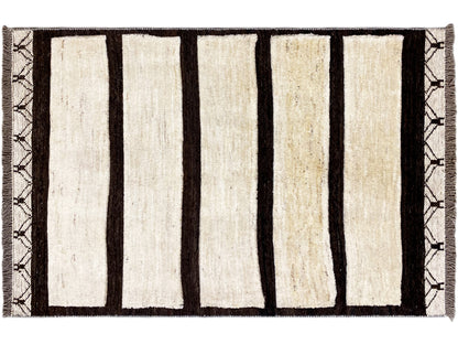 Kelim Gabbeh Teppich in Creme mit mehreren vertikalen dunklen Streifen und Zierband