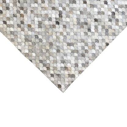 Shell calfskin rug with detailed shell pattern, light beige and gray tones
