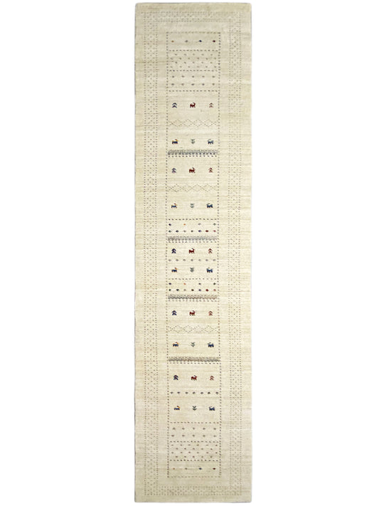 Läuferteppich in hellem Beige mit langem geometrischem Muster und bunten Akzenten