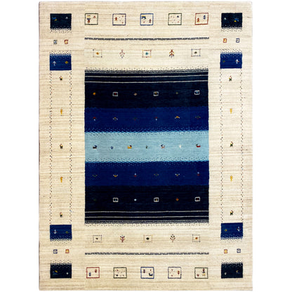 Loom Luri Teppich mit beigem Grund und blauem, geometrischem Muster