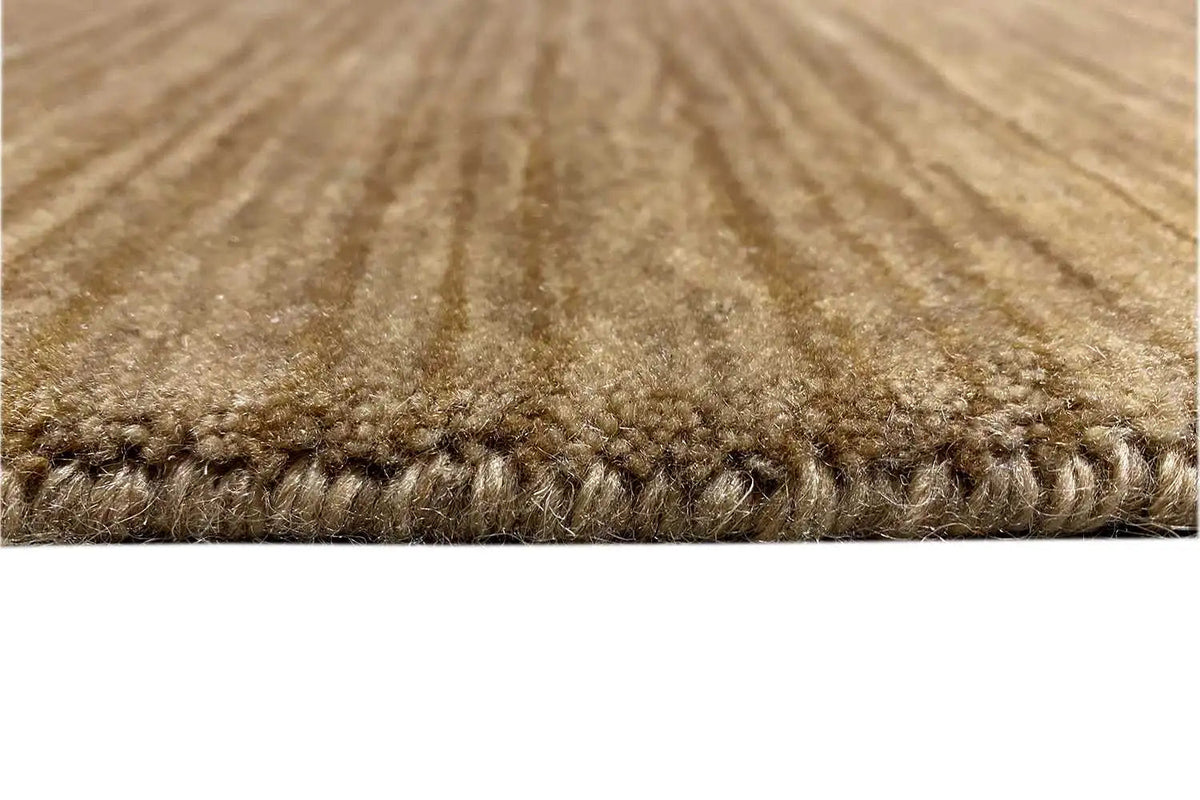 Gabbeh rug (200x139 cm), border detail with fringes, beige wool pile