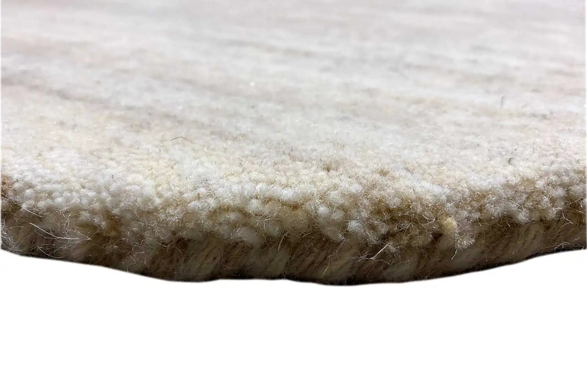 Gabbeh loom Luri rug, close-up of the pile and edge, light beige surface