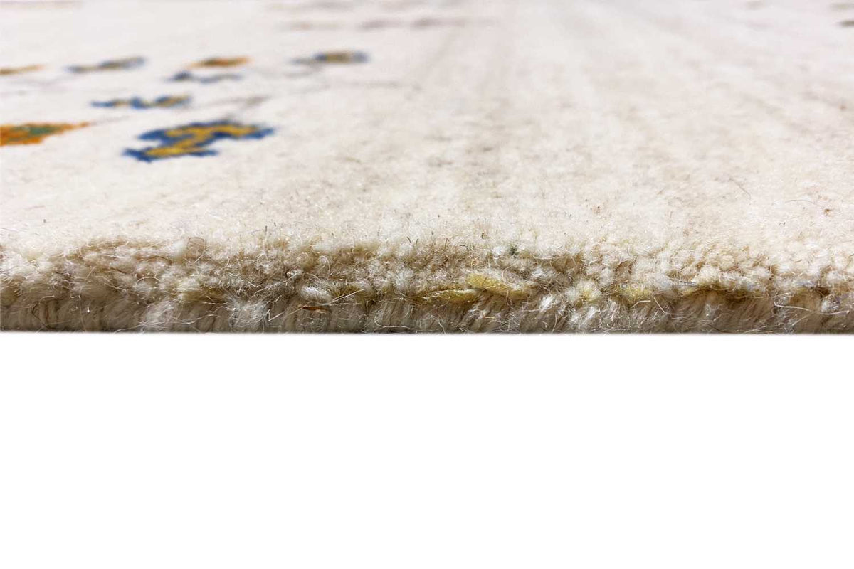 Gabbeh runner, cream-colored edge with short fringes