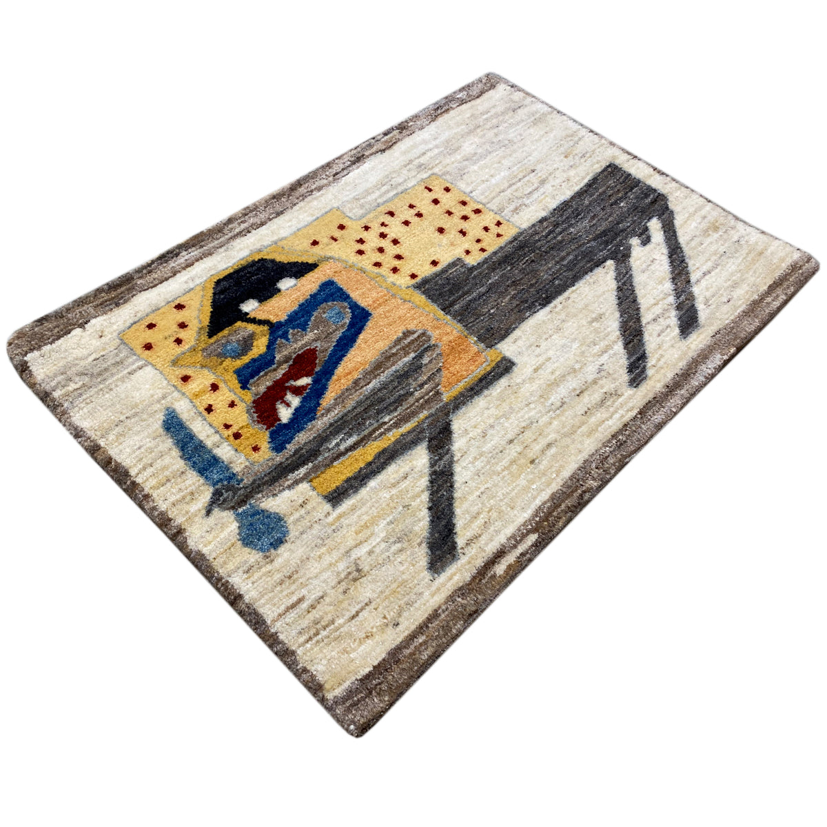 Beige carpet with a diagonal view: color stripes and image motif in yellow, blue, and black