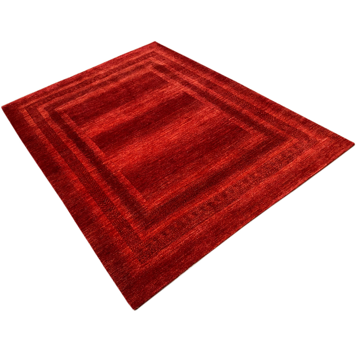 Red carpet, diagonal corner image, line pattern with darker border areas