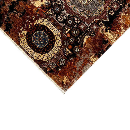 Hand-knotted Mamluk rug, corner with blue circular ornament and border trim