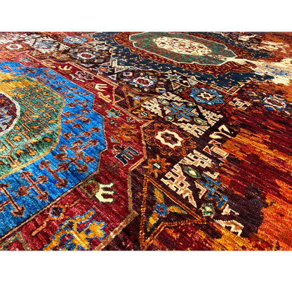 Hand-knotted Mamluk rug, close-up of geometric ornaments in blue and red