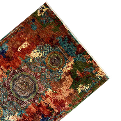 Mamluk rug 236x180 cm, corner in diagonal view, with a decorative medallion pattern