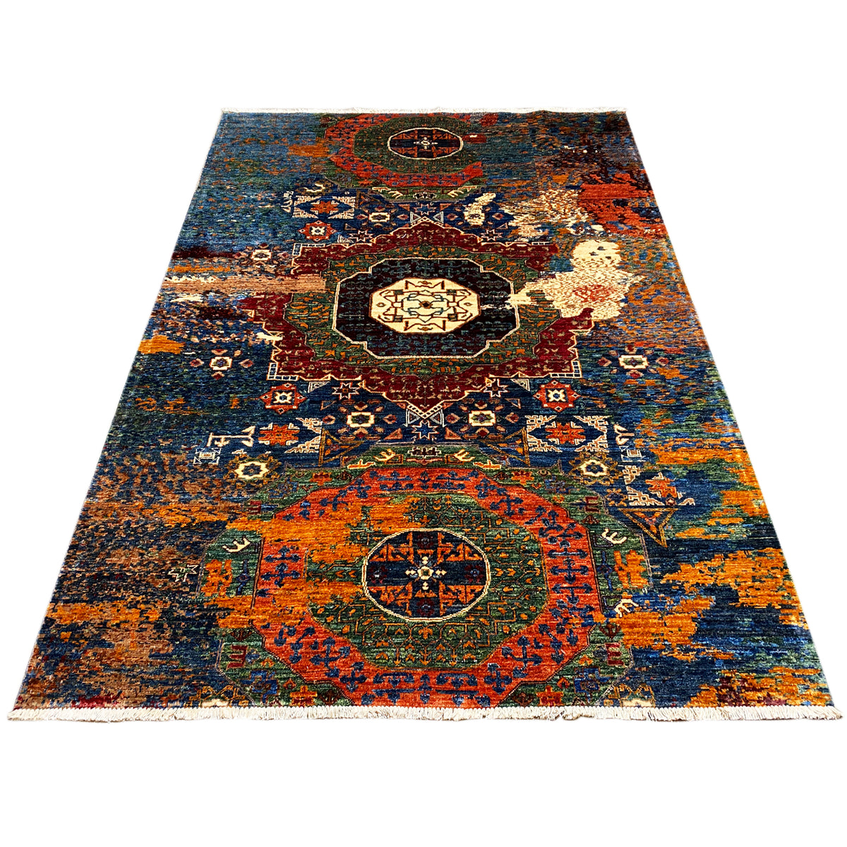 Hand-knotted Mamluk rug in blue, orange and red with a central medallion, flat