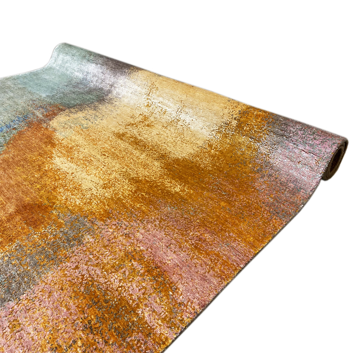 Modern rug 312x209 cm: vintage pattern, yellow-orange with blue-green and pink, rolled edge