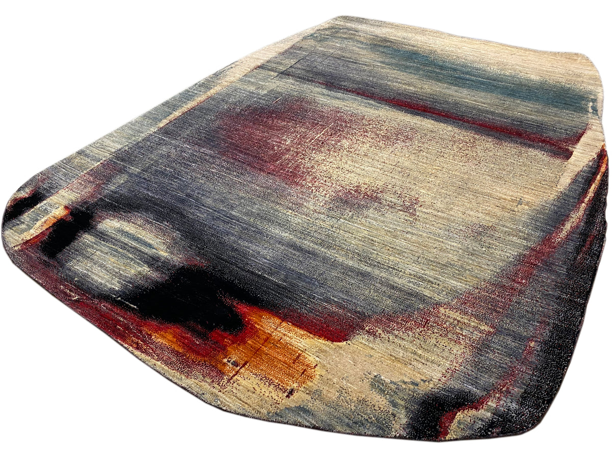 Moderner Teppich mit eckig-runder Form und abstraktem Muster in Grau, Beige, Rot, 297×242 cm