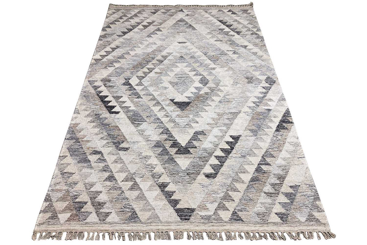 Kelim dhurrie rug with zigzag geometry, fringed edges, light gray-beige