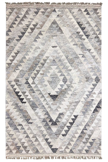 Kelim dhurrie rug with a geometric pattern in shades of gray and beige, with fringes