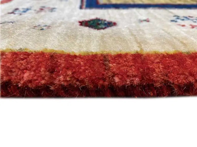 Carpet fringe with red pile along the lower edge, cream-colored border all around