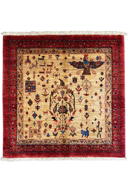 Qashqai exclusive rug, square; red border, central medallion design on a light background