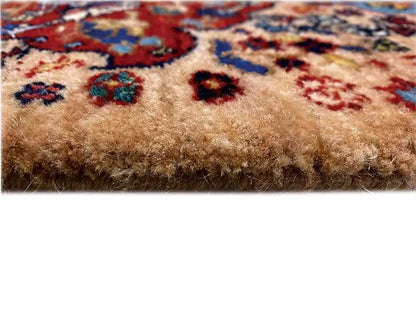 Close-up of the carpet edge with fringe and dense pile