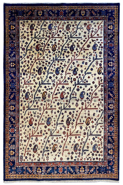 Qashqai rug, cream-colored base with a blue border pattern, 192x123 cm