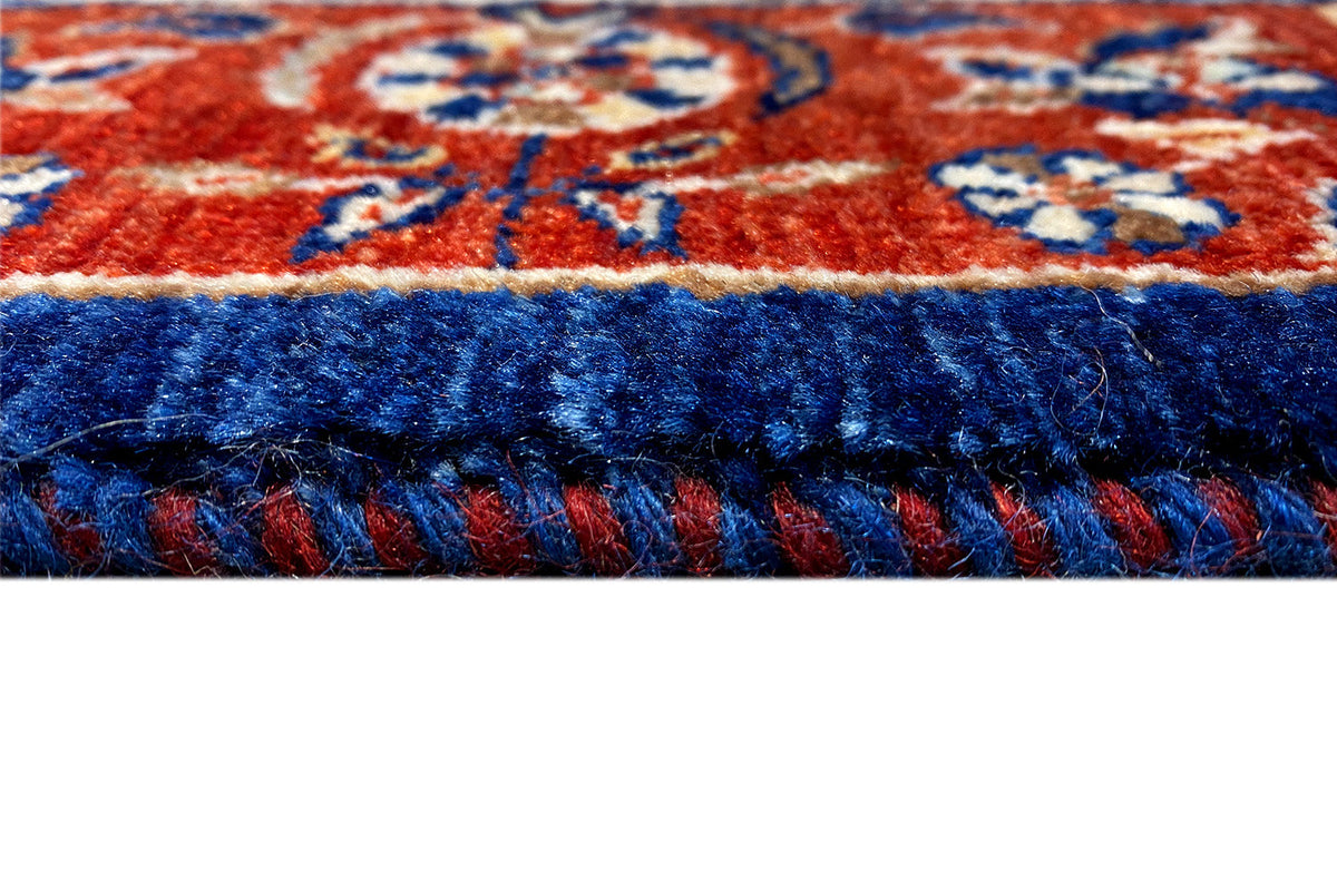Qashqai exclusive carpet fringe, blue-red pile and multicolored patterned border